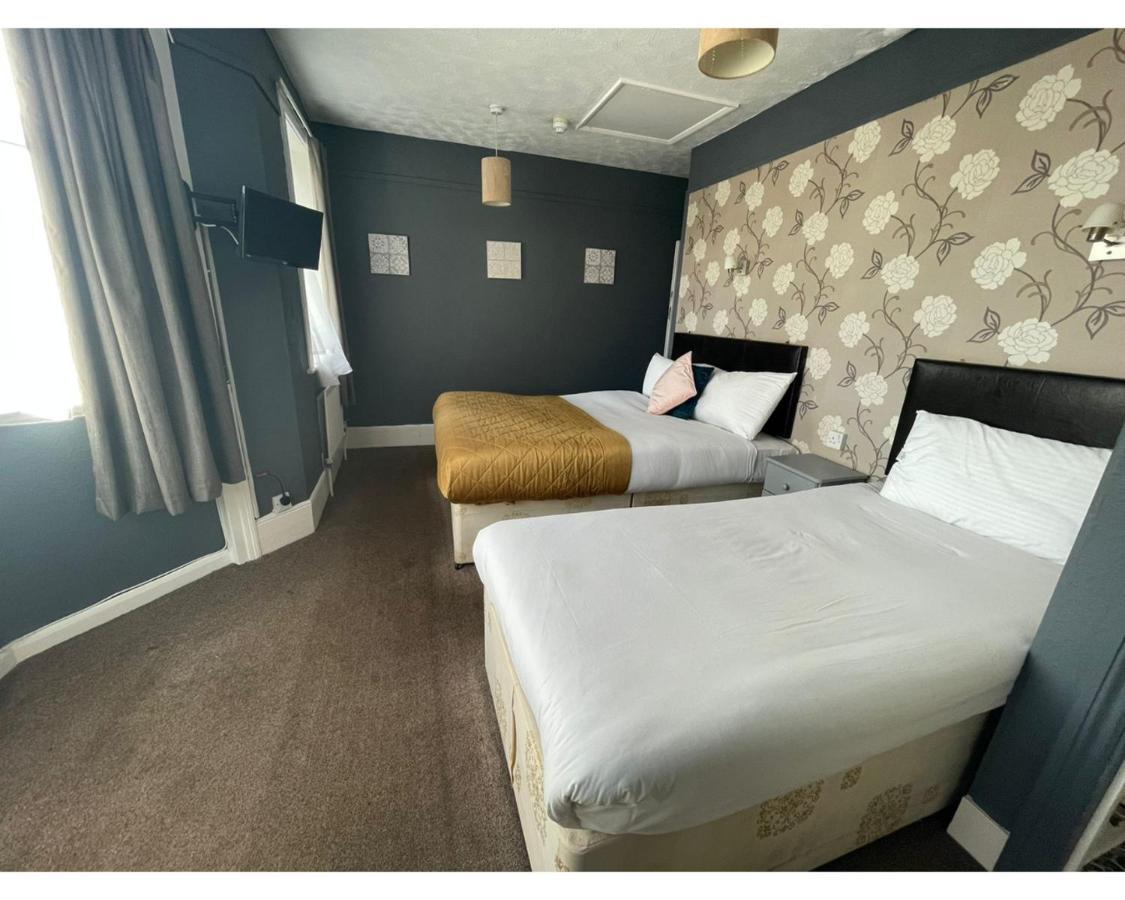 Number 19 Brighton Room photo